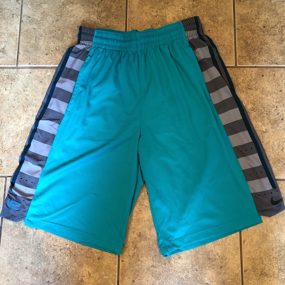 Nike elite shorts